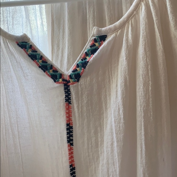 Outgrown - Picture 3 of 6